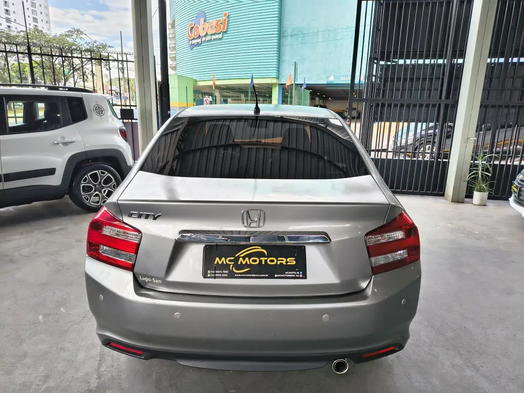 HONDA City Sedan - Foto