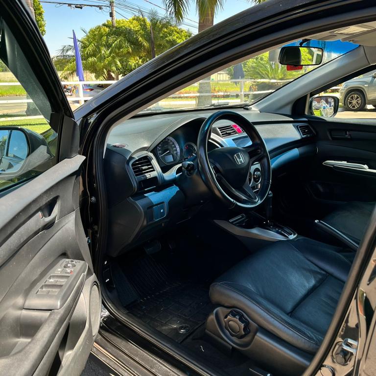 HONDA City Sedan - Foto