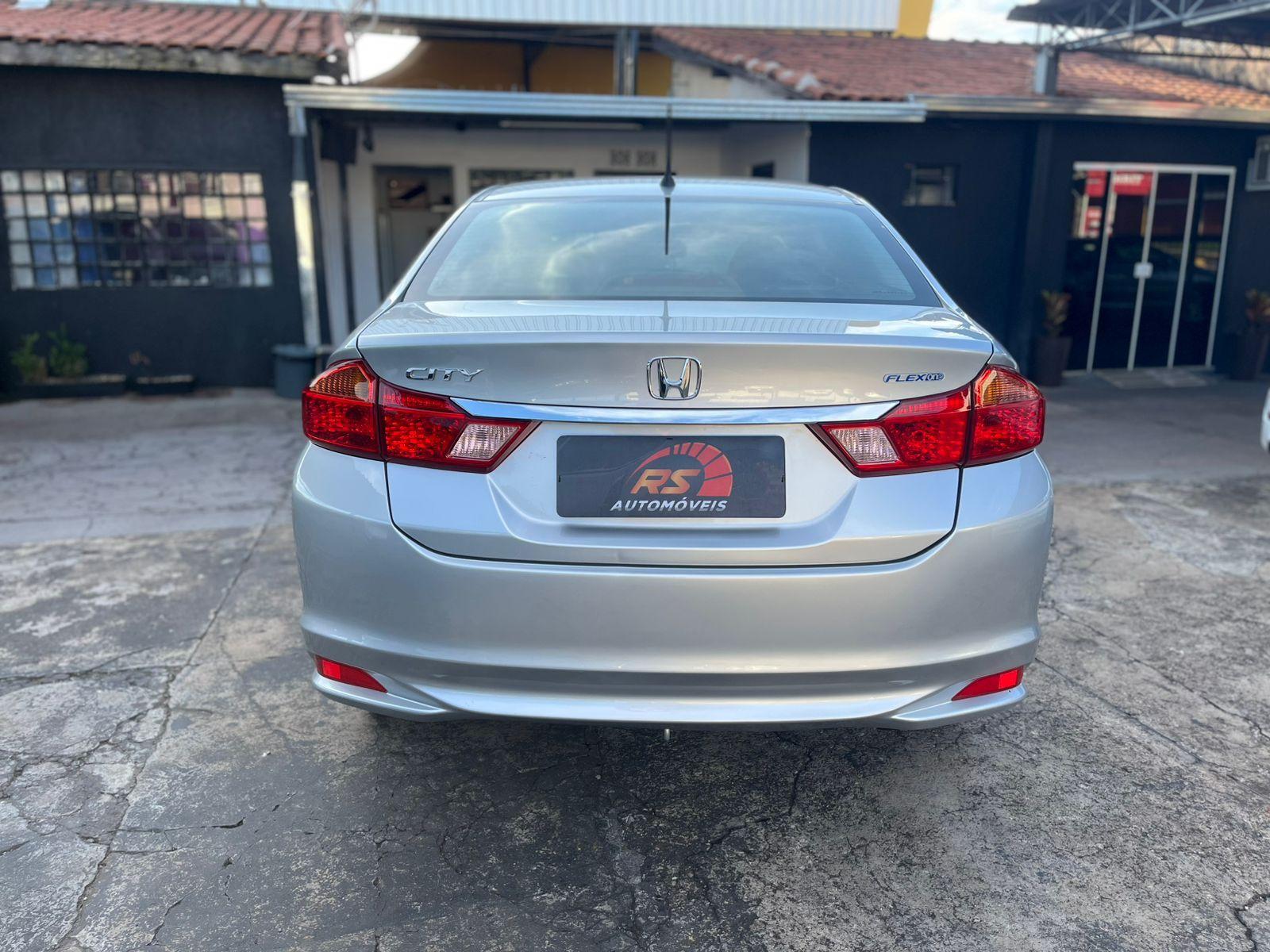 HONDA City Sedan - Foto