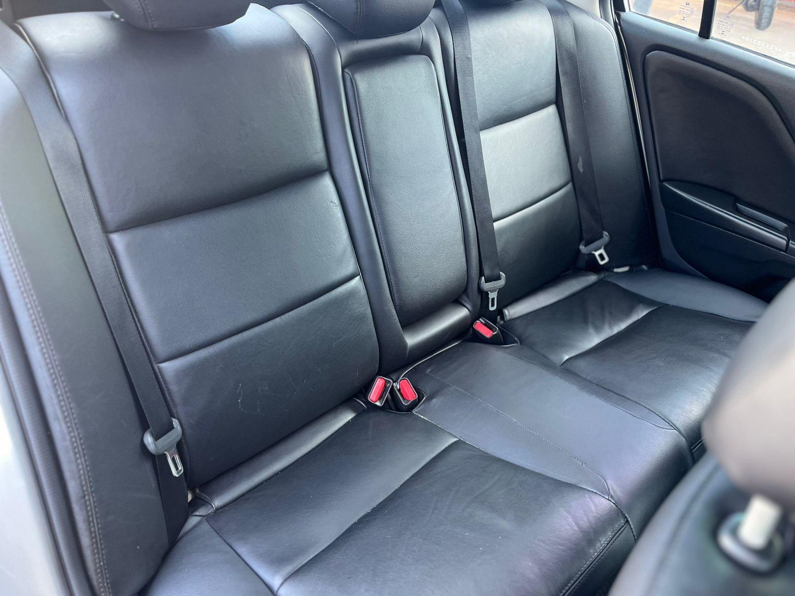 HONDA City Sedan - Foto