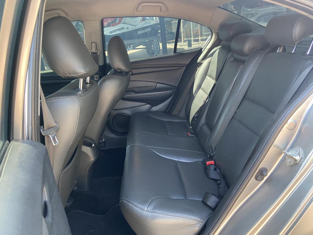 HONDA City Sedan - Foto