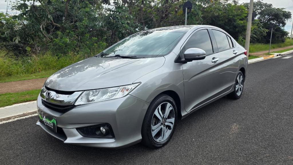 HONDA City Sedan - Foto