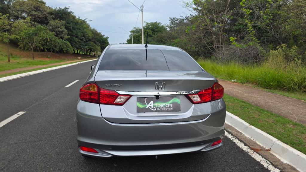 HONDA City Sedan - Foto