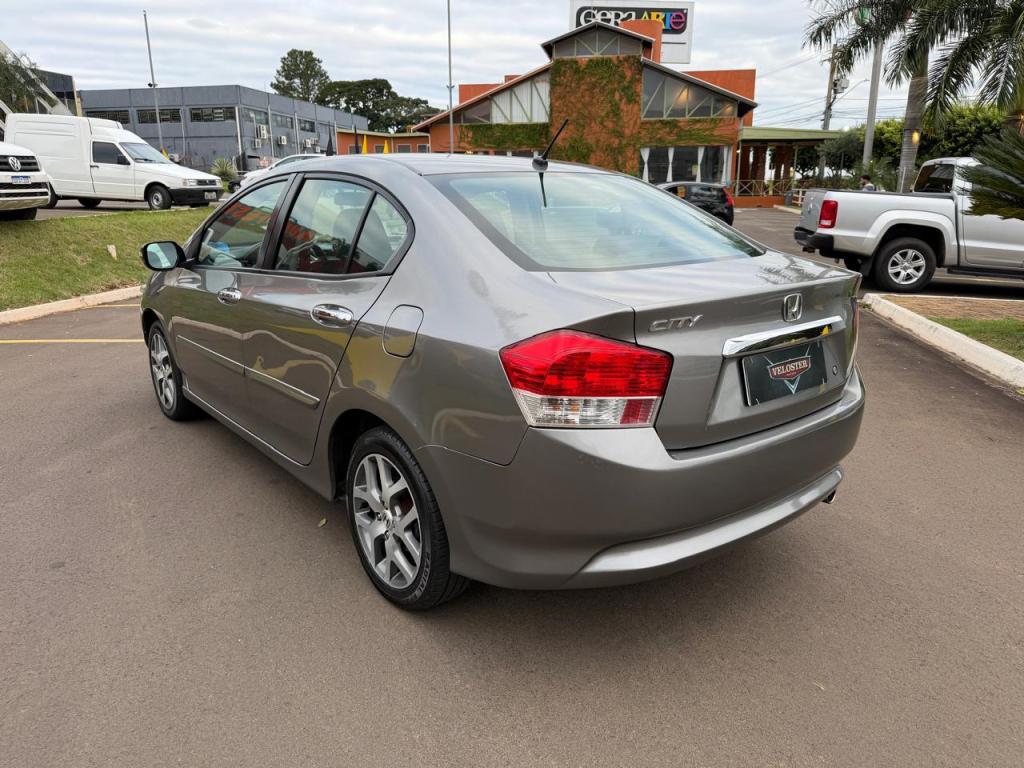HONDA City Sedan - Foto