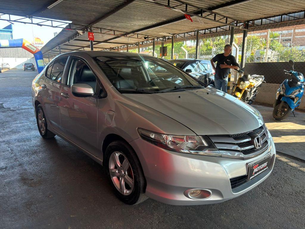 HONDA City Sedan - Foto