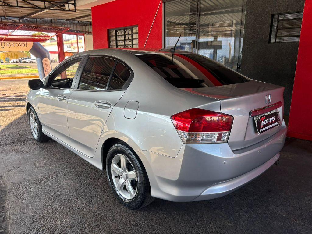 HONDA City Sedan - Foto