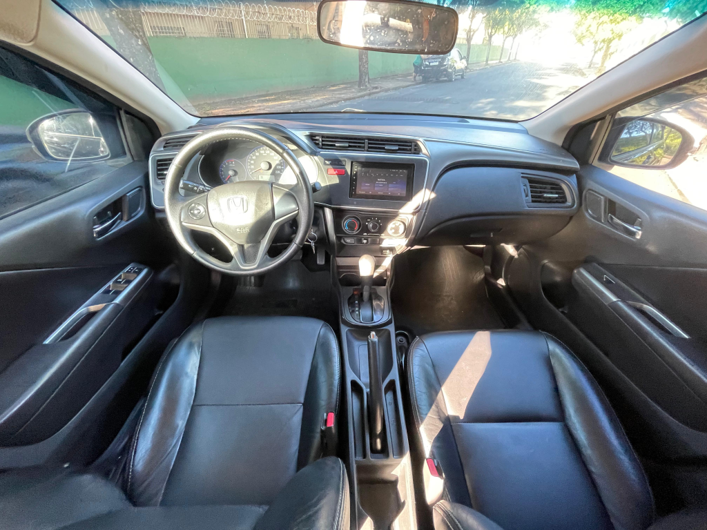 HONDA City Sedan - Foto