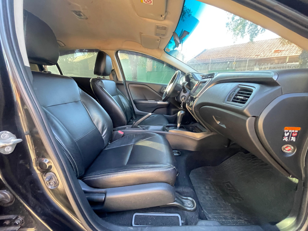 HONDA City Sedan - Foto