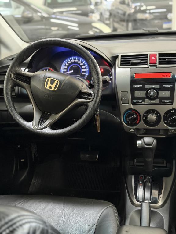 HONDA City Sedan - Foto