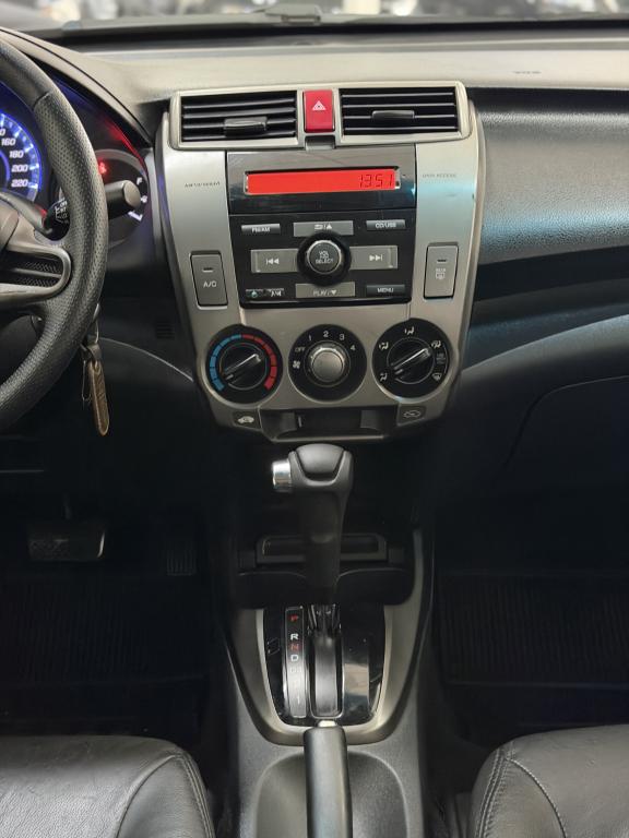 HONDA City Sedan - Foto