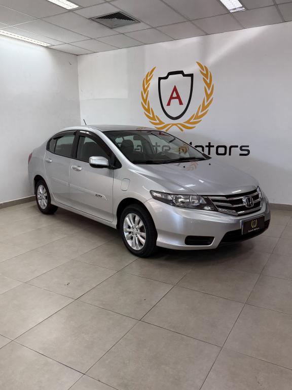 HONDA City Sedan - Foto