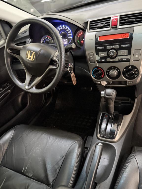 HONDA City Sedan - Foto