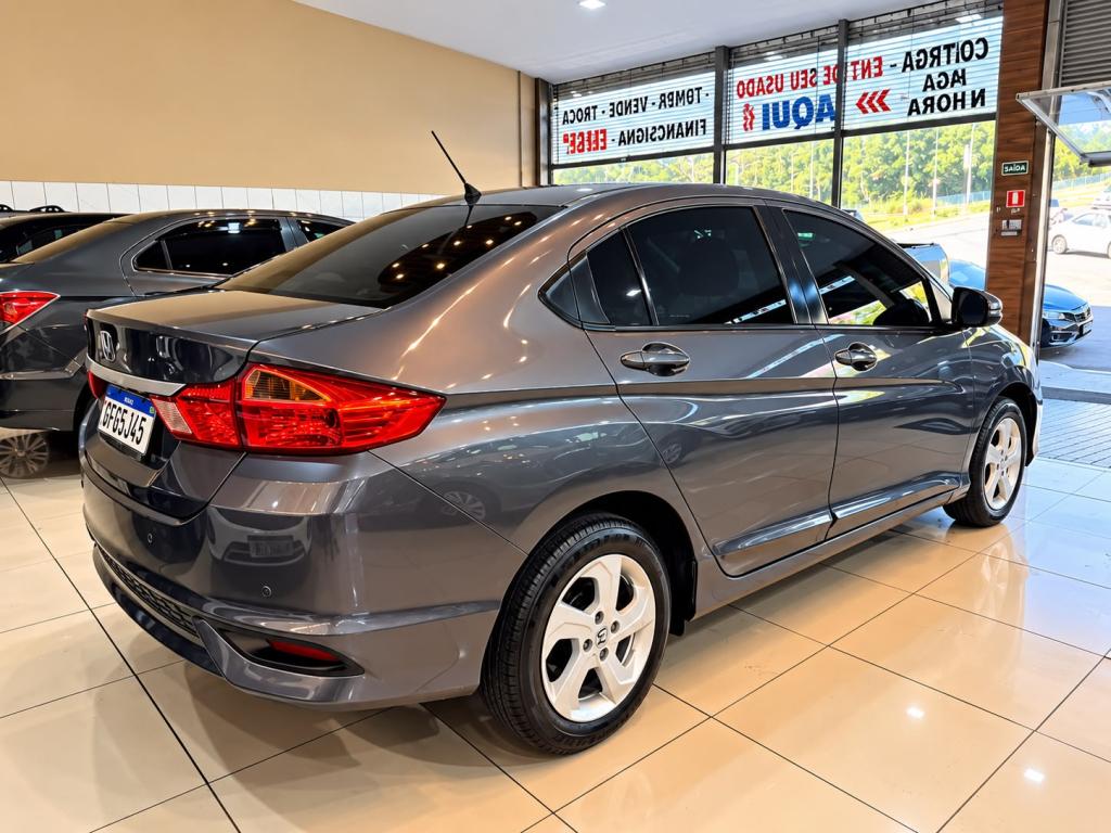 HONDA City Sedan - Foto
