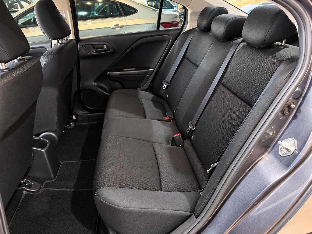 HONDA City Sedan - Foto