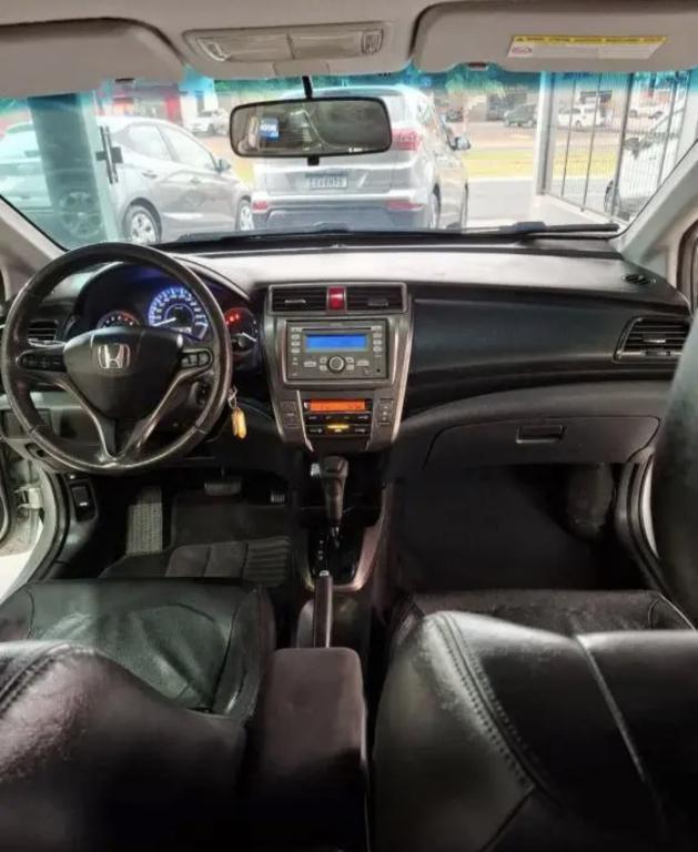 HONDA City Sedan - Foto