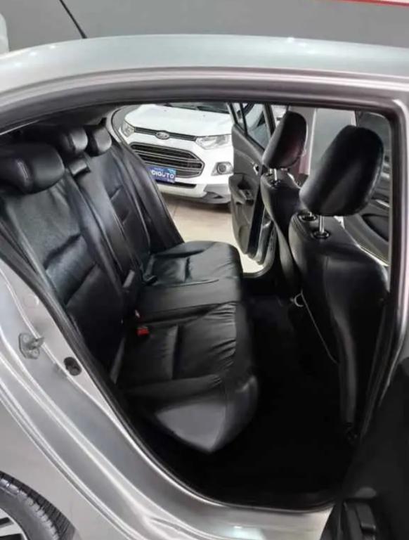 HONDA City Sedan - Foto