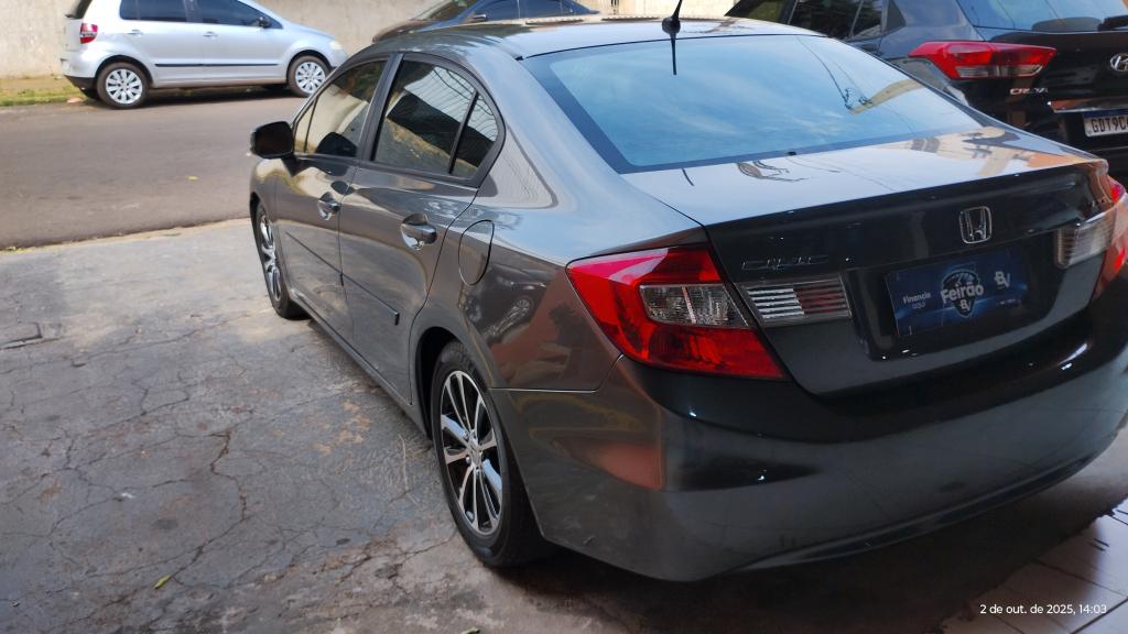 HONDA Civic - Foto