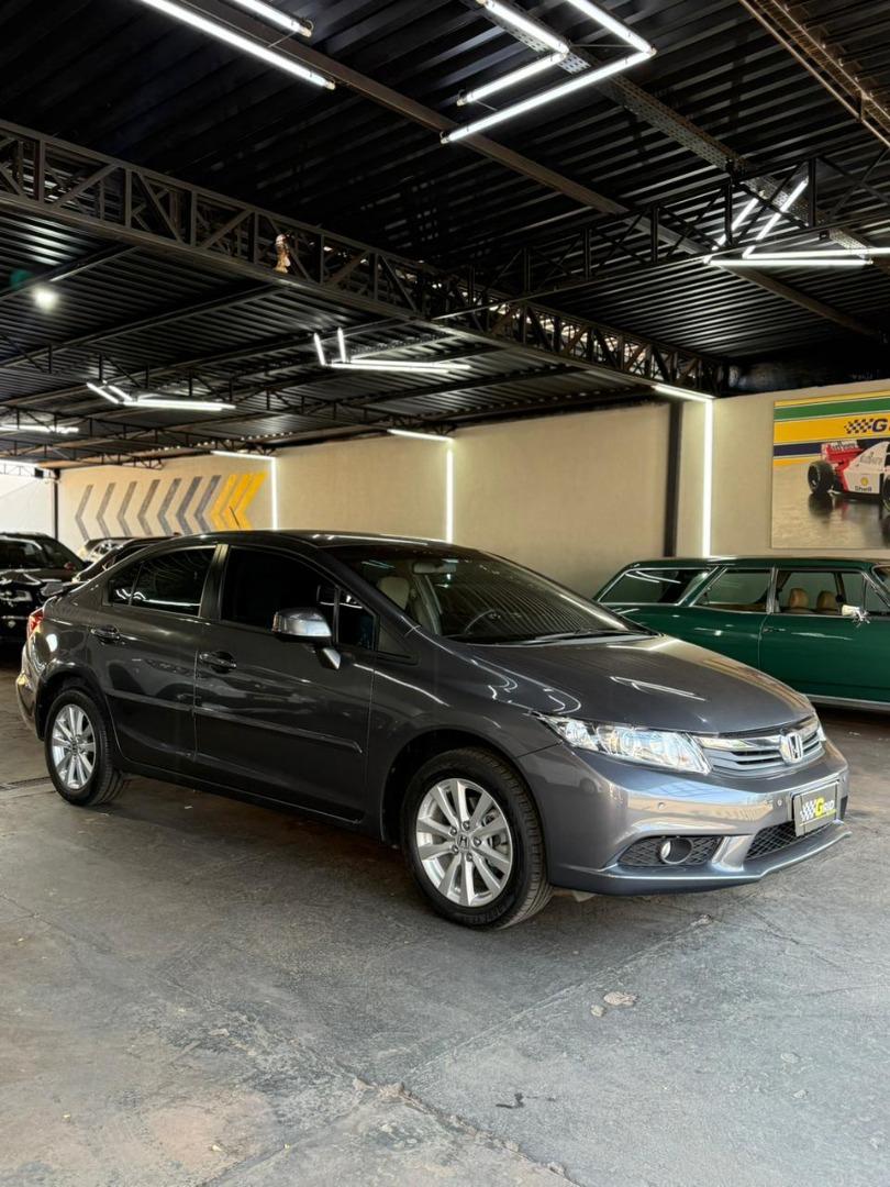 HONDA Civic - Foto