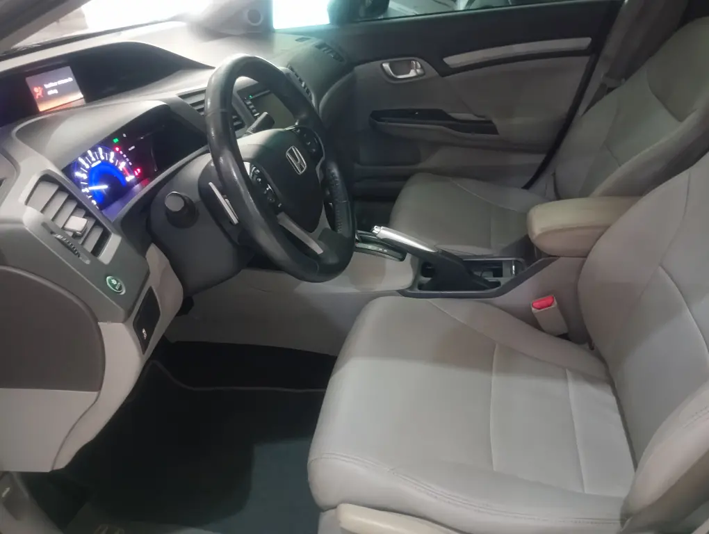 HONDA Civic - Foto