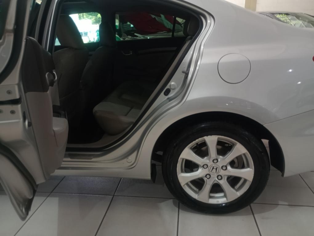 HONDA Civic - Foto