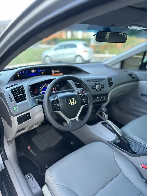 HONDA Civic - Foto