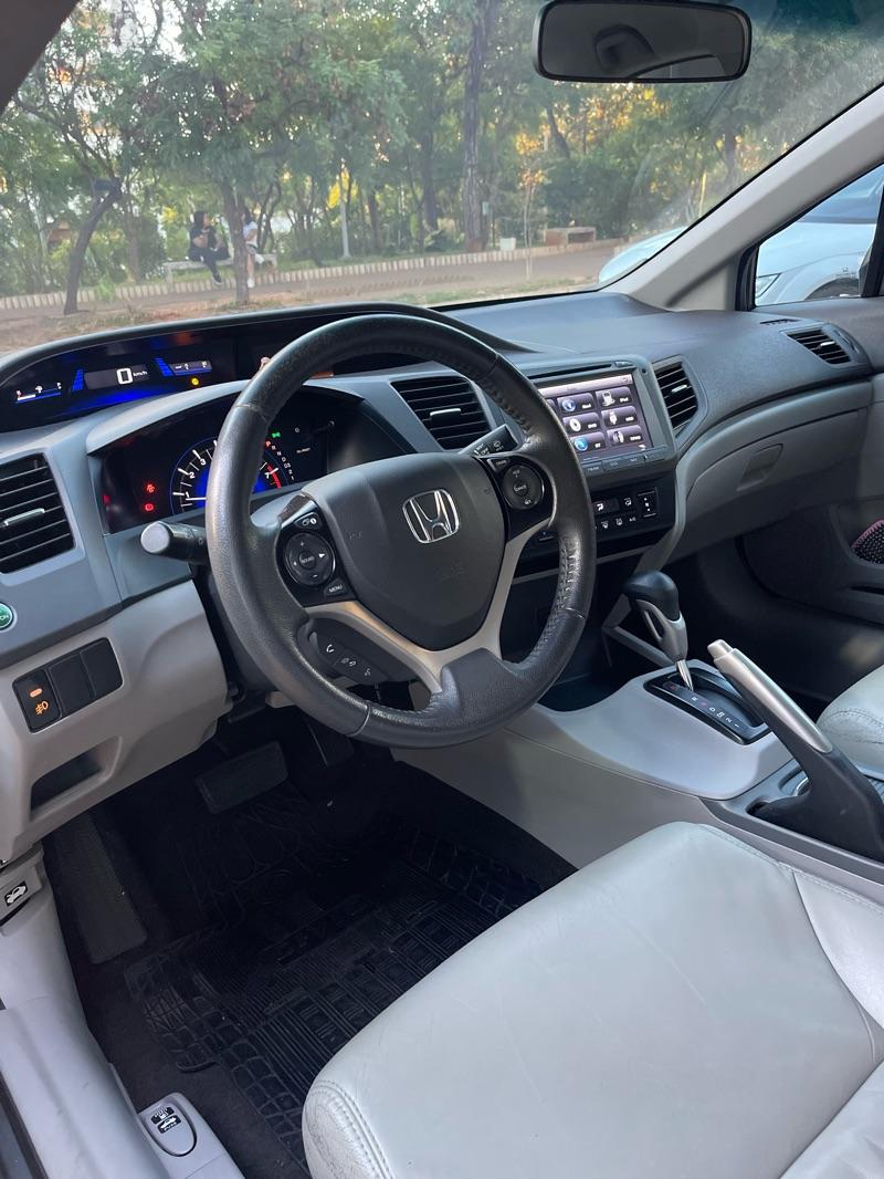 HONDA Civic - Foto
