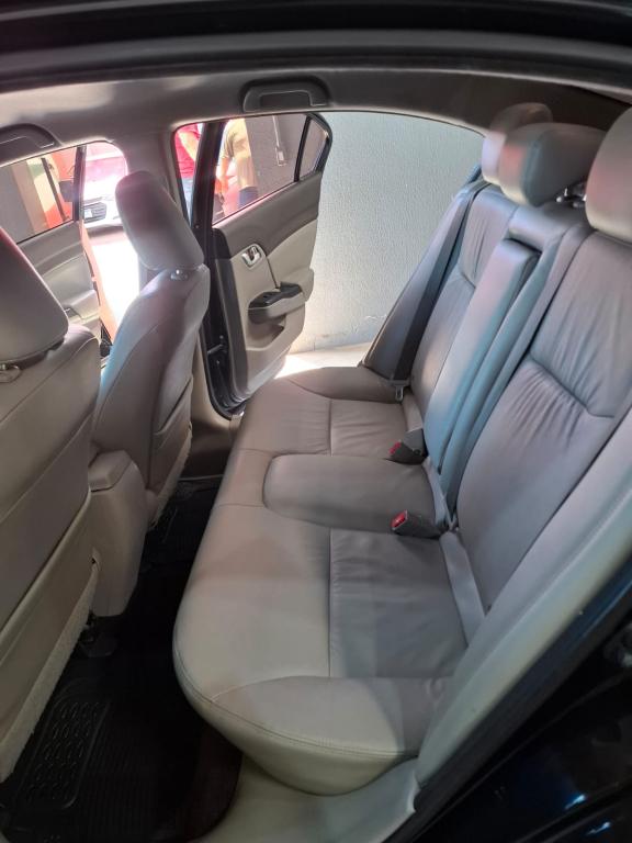 HONDA Civic - Foto
