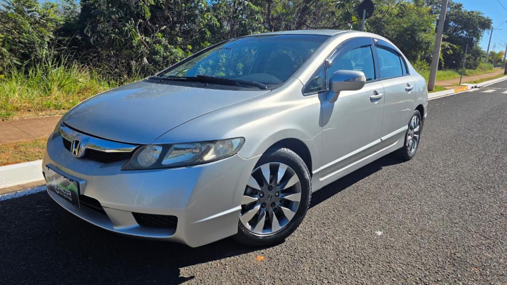 HONDA Civic - Foto