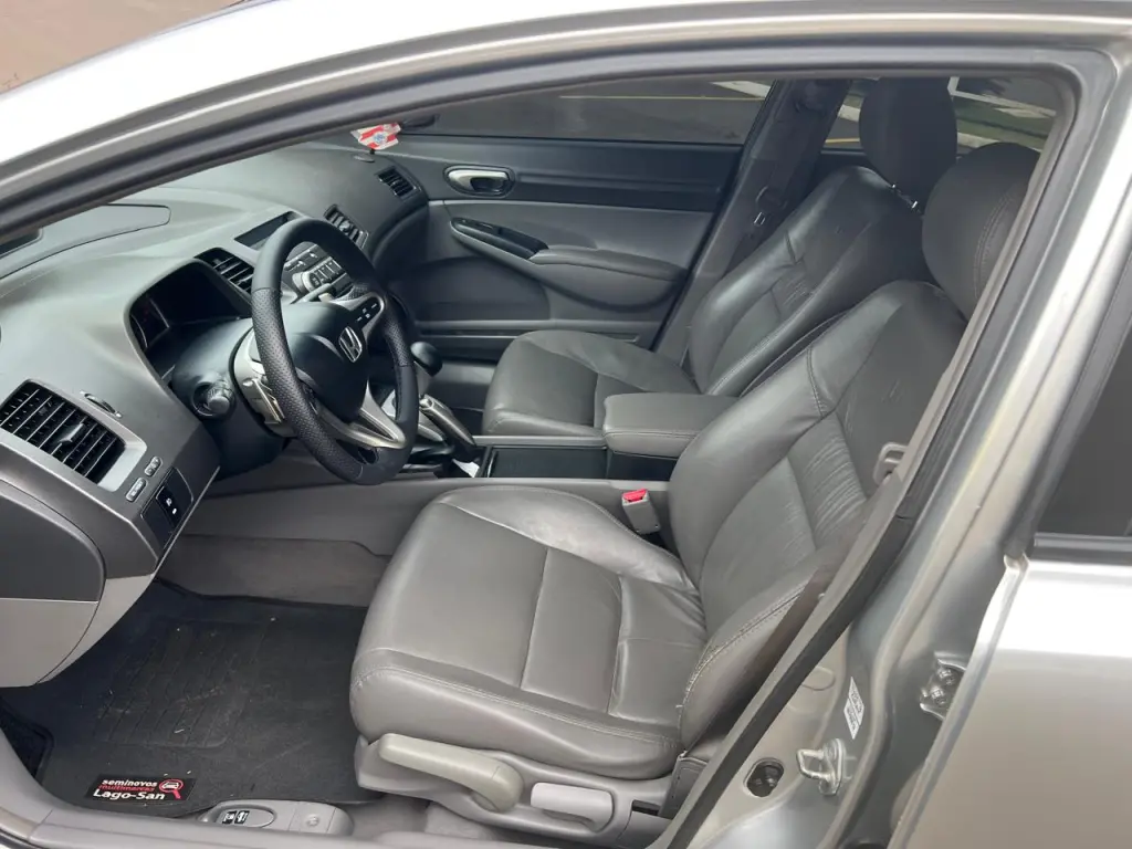 HONDA Civic - Foto
