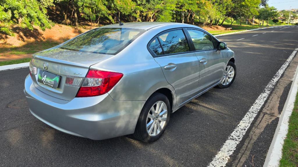 HONDA Civic - Foto