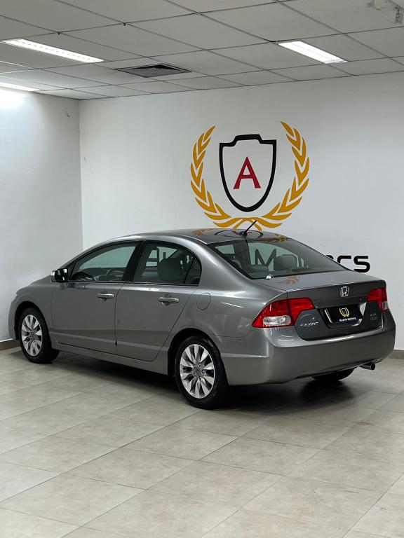 HONDA Civic - Foto