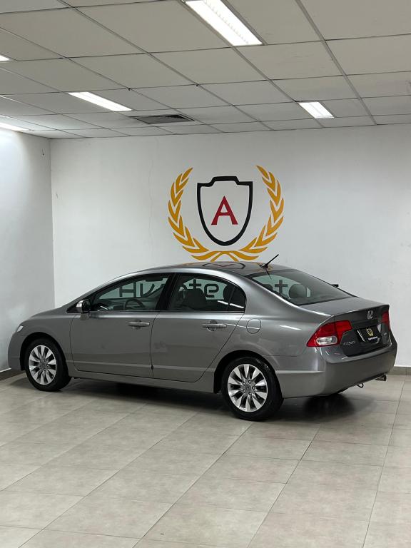 HONDA Civic - Foto