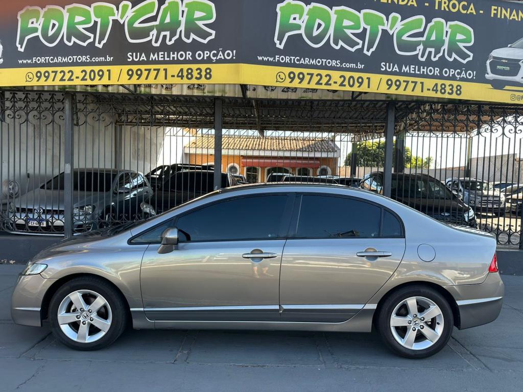 HONDA Civic - Foto