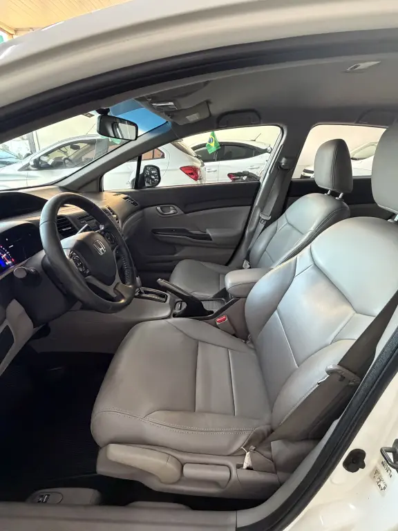 HONDA Civic - Foto