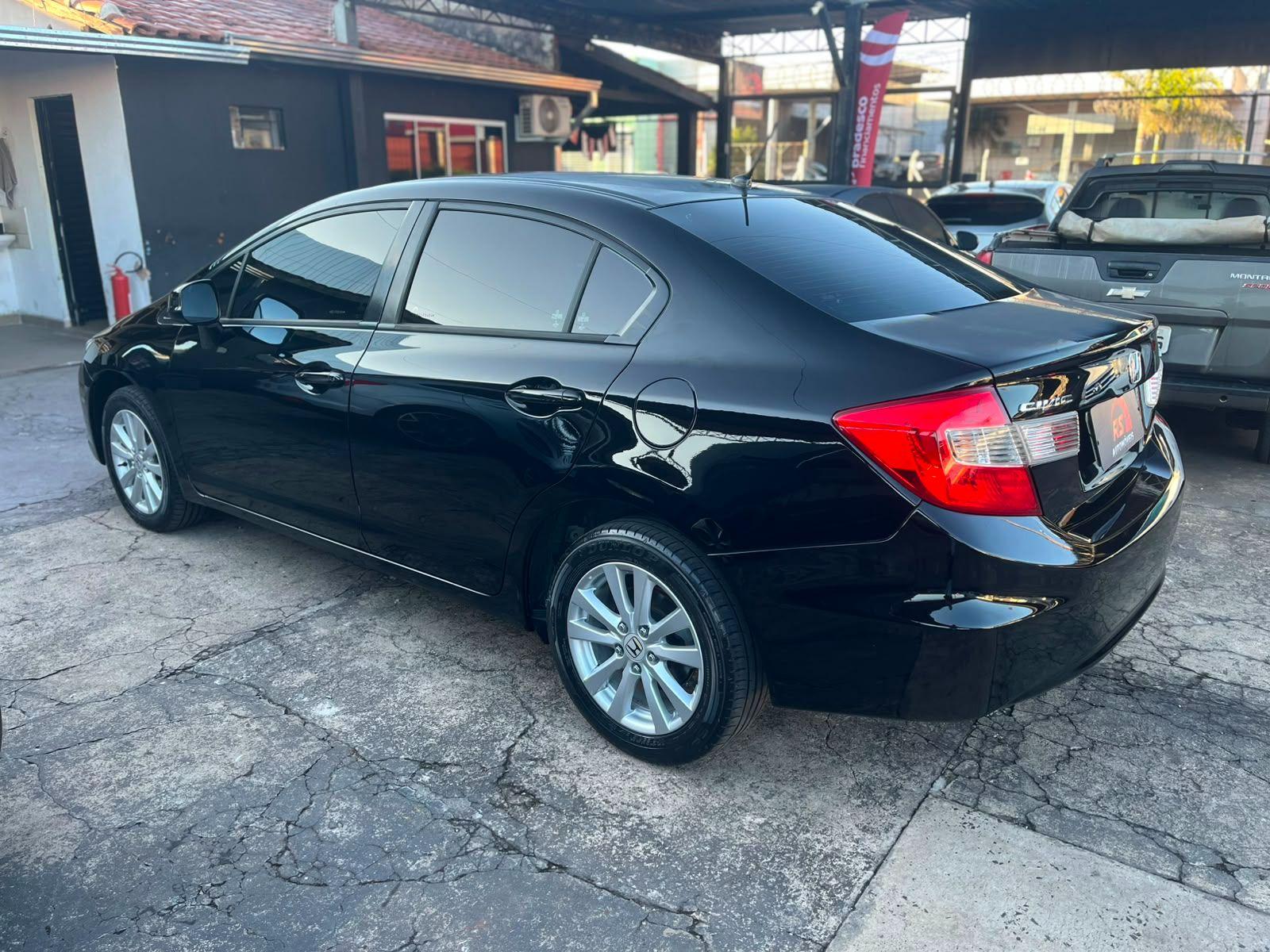 HONDA Civic - Foto