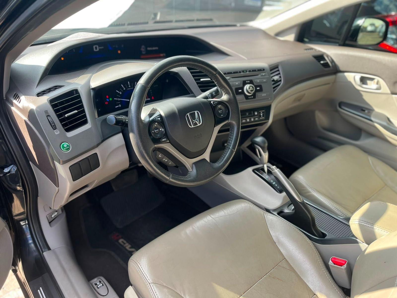 HONDA Civic - Foto