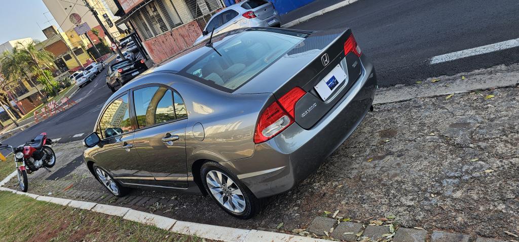 HONDA Civic - Foto