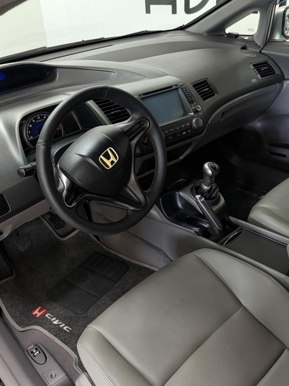 HONDA Civic - Foto