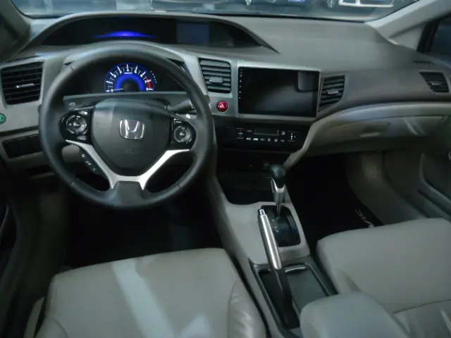 HONDA Civic - Foto