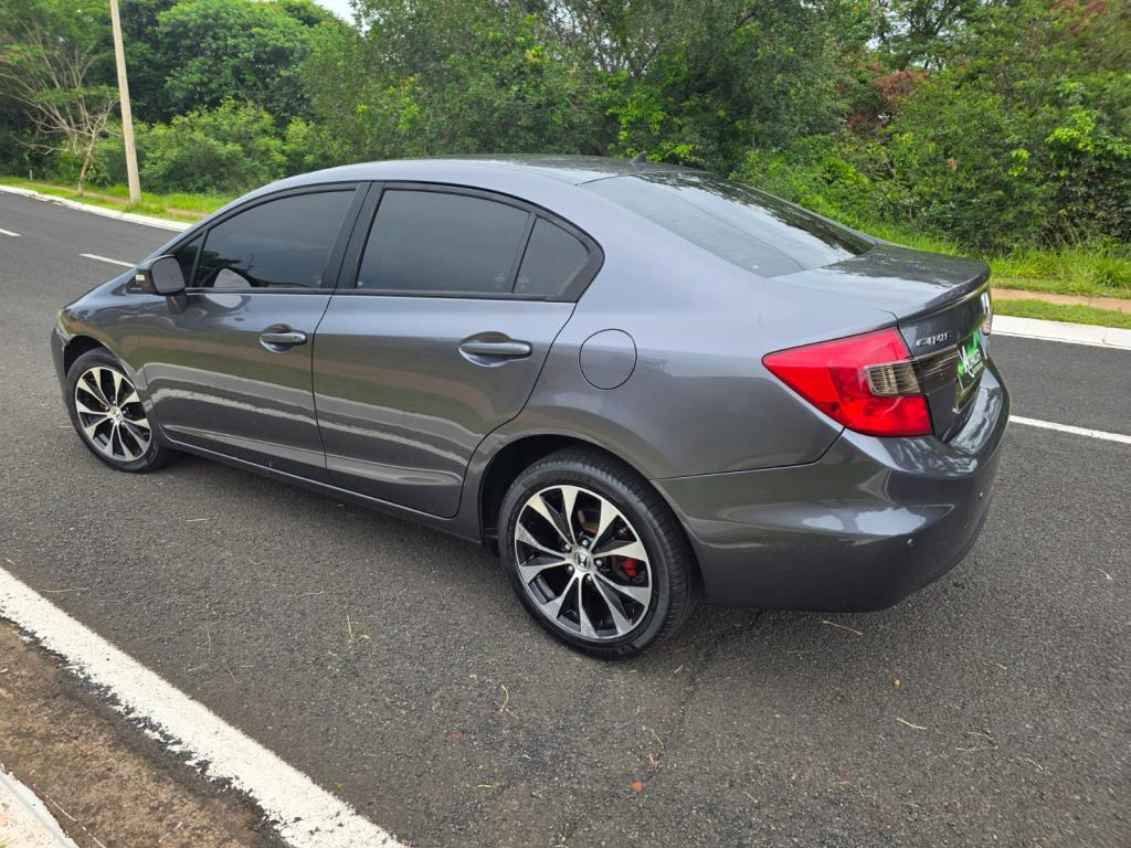 HONDA Civic - Foto