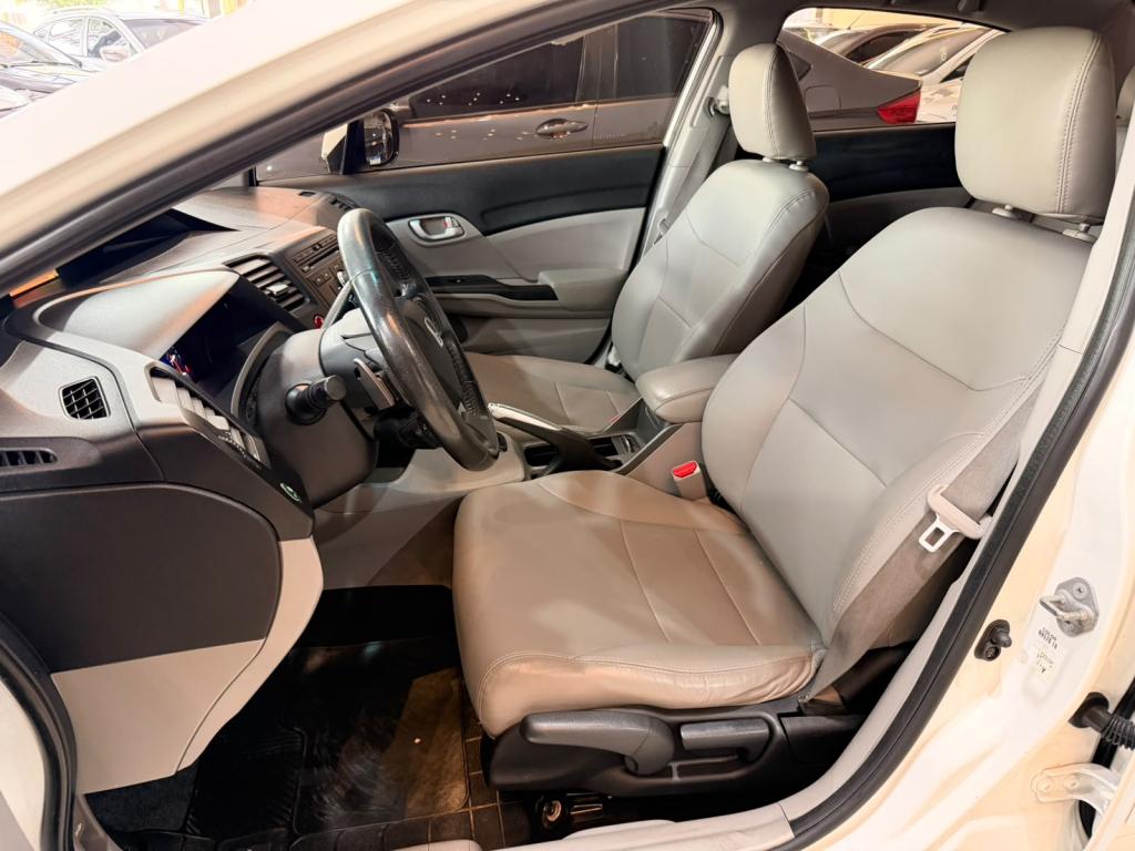 HONDA Civic - Foto