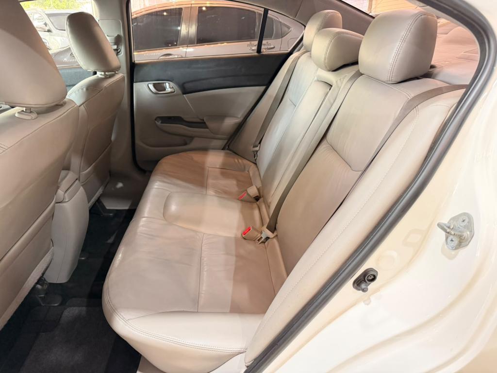 HONDA Civic - Foto