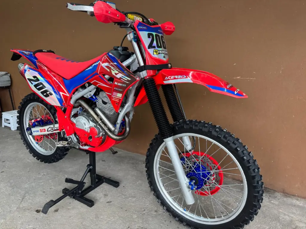 HONDA CRF 250 - Foto