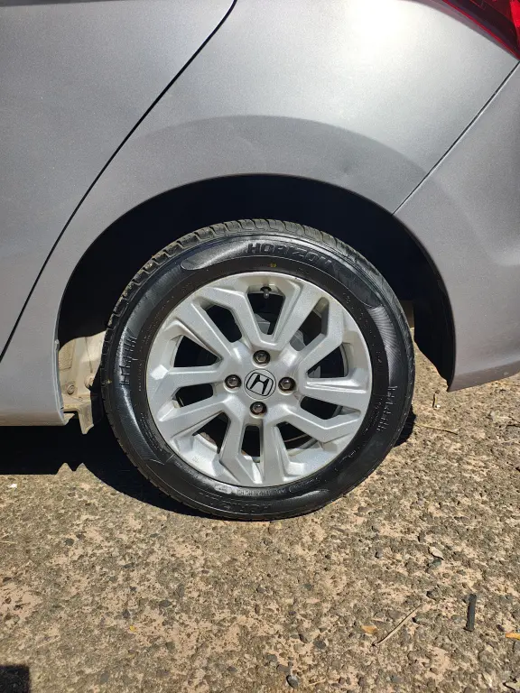 HONDA Fit - Foto