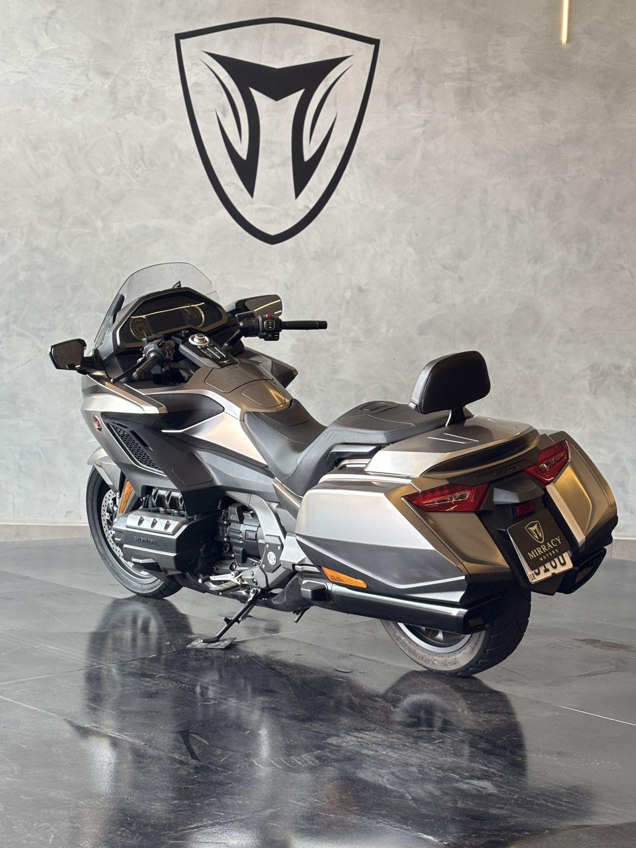 HONDA Gold Wing - Foto