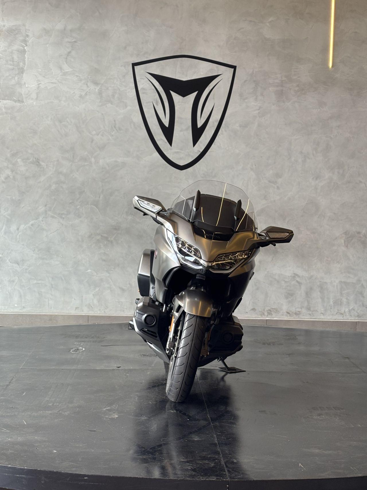 HONDA Gold Wing - Foto