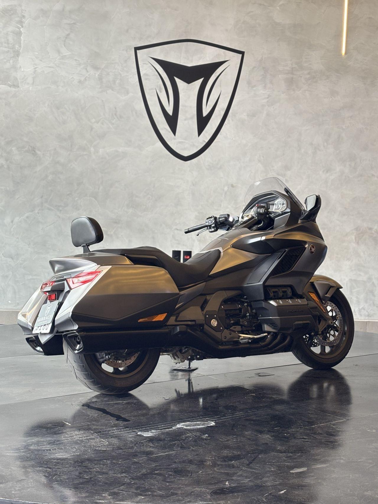 HONDA Gold Wing - Foto