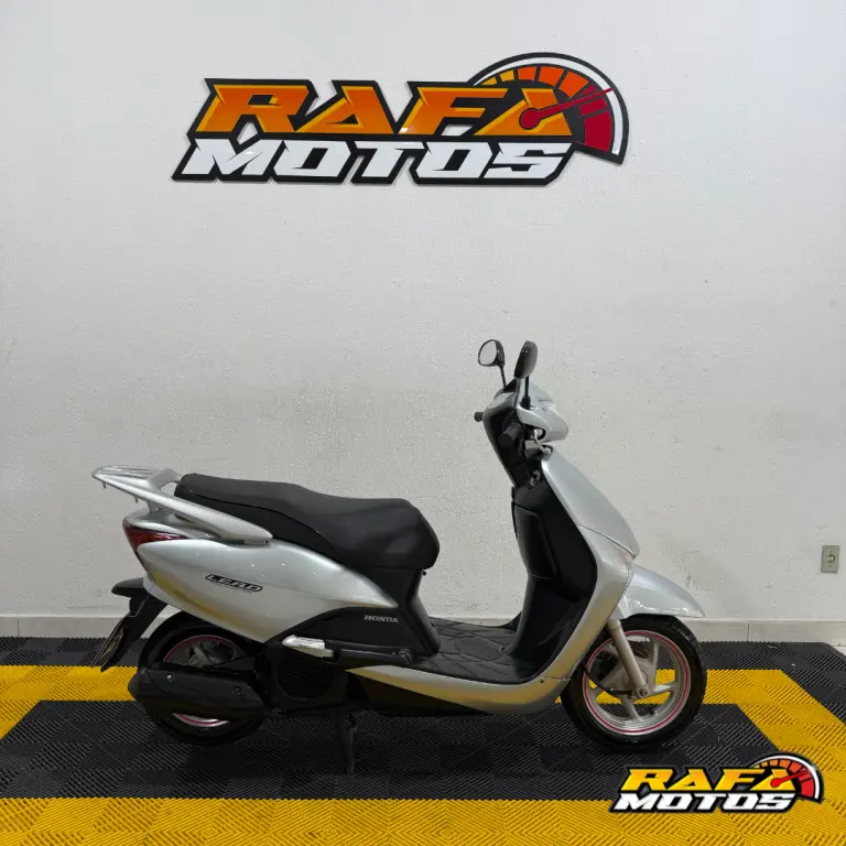 HONDA Lead 110 - Foto