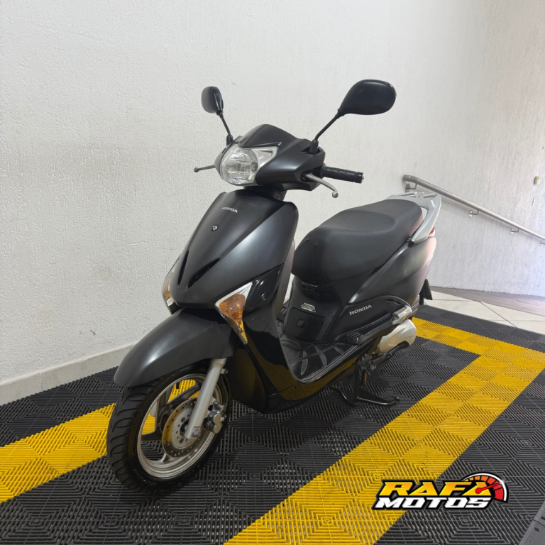 HONDA Lead 110 - Foto