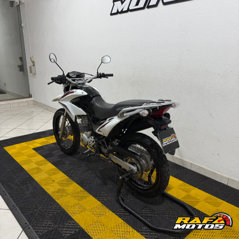 HONDA NXR Bros 150 - Foto